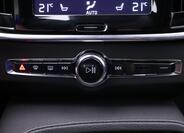 Volvo V90 29