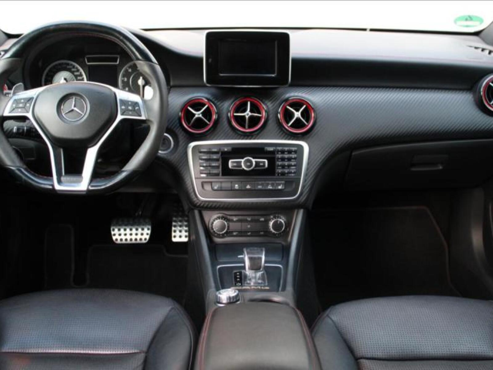 Mercedes-Benz Třídy A 16