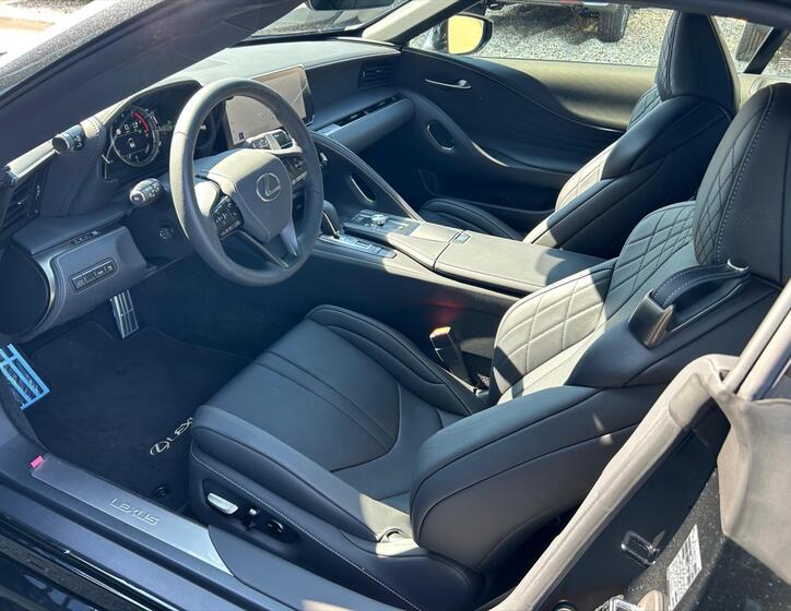 Lexus LC 500 12