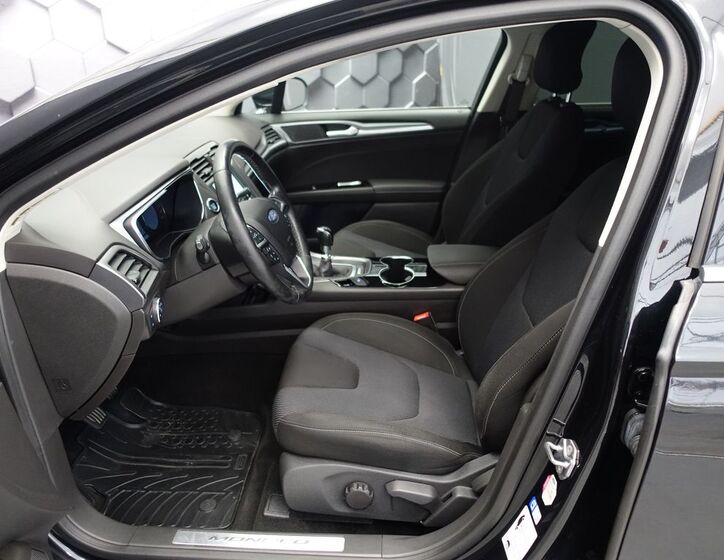 Ford Mondeo 24