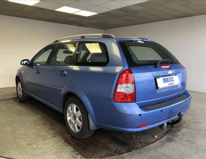 Chevrolet Nubira 5