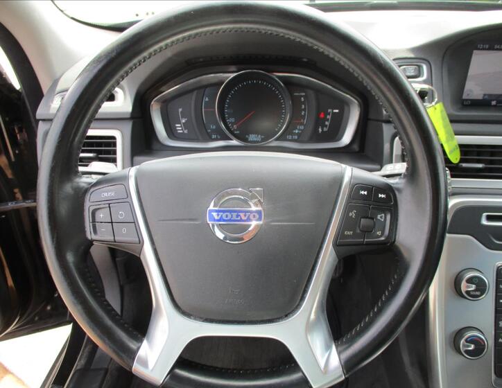 Volvo XC70 14