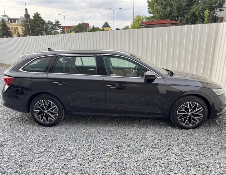 Škoda Octavia 15