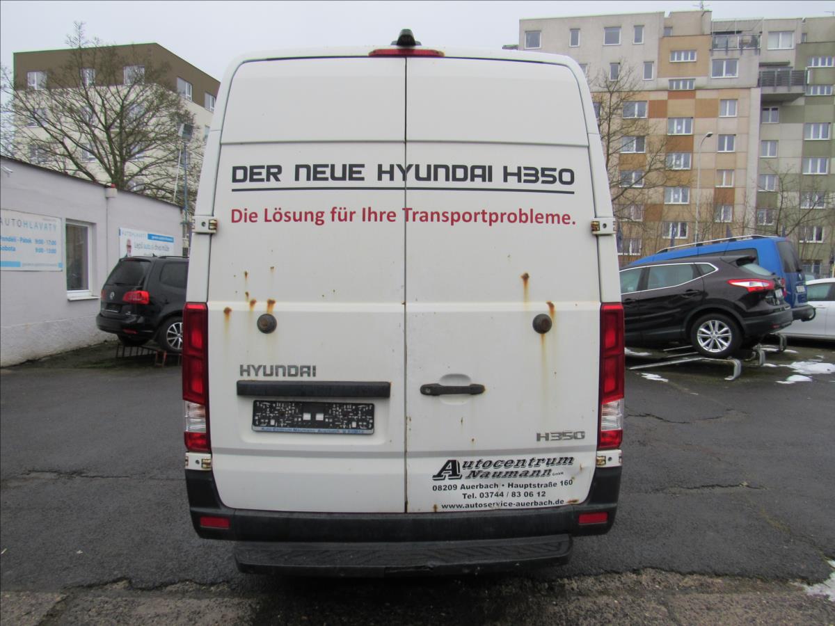 Hyundai H 350