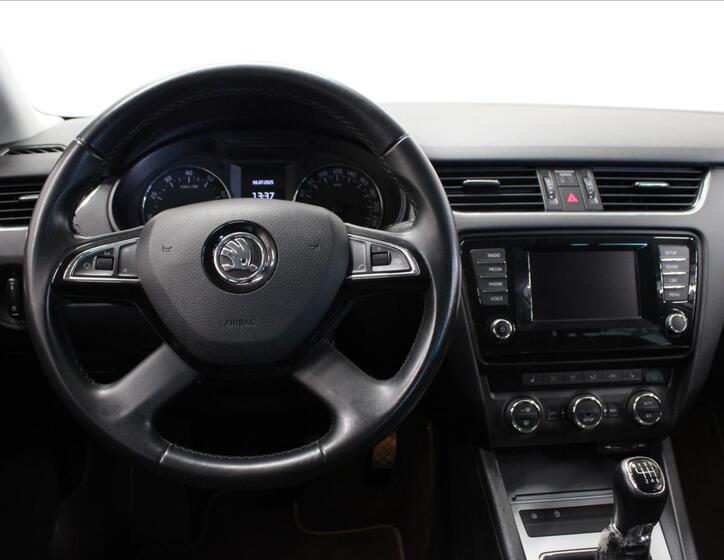 Škoda Octavia 26