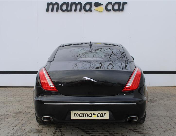 Jaguar XJ 6