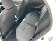 Toyota Yaris 15