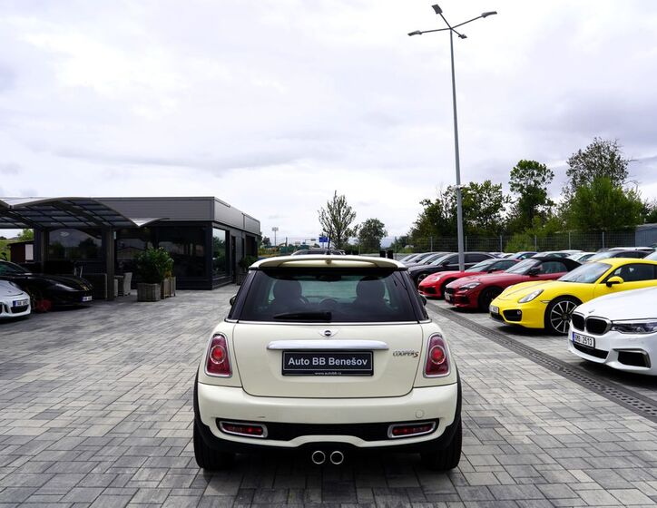 Mini Cooper S 5