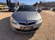 Opel Astra 8