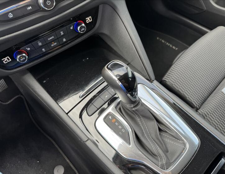 Opel Insignia 18
