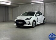Toyota Yaris 1