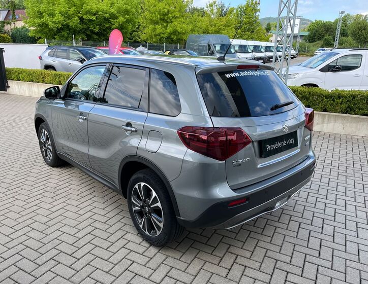 Suzuki Vitara 4