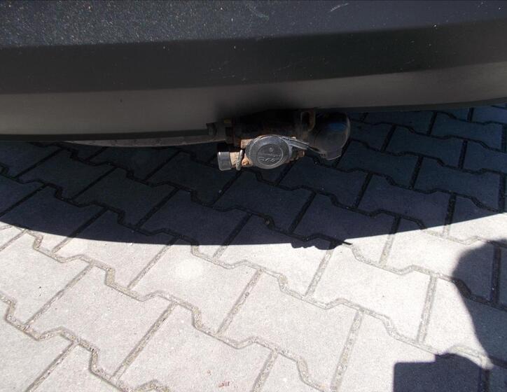 KIA Sorento 13