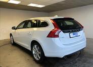 Volvo V60 5