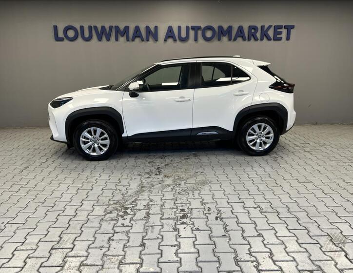 Toyota Yaris Cross 3