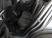 Volvo XC40 10