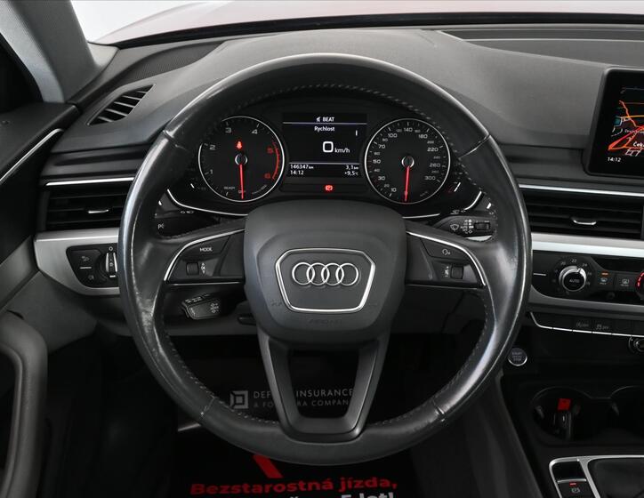 Audi A4 16