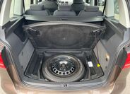 Volkswagen Touran 12
