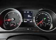 Volkswagen Golf 13