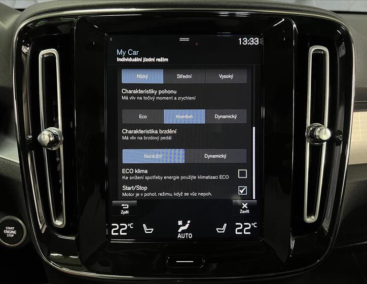 Volvo XC40 21