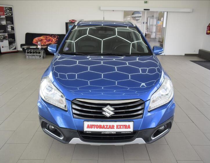 Suzuki SX4 S-Cross 2
