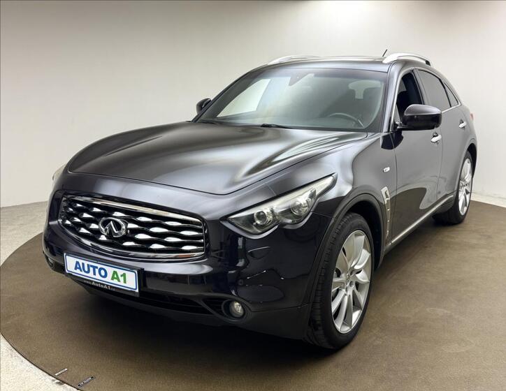 Infiniti FX30 1