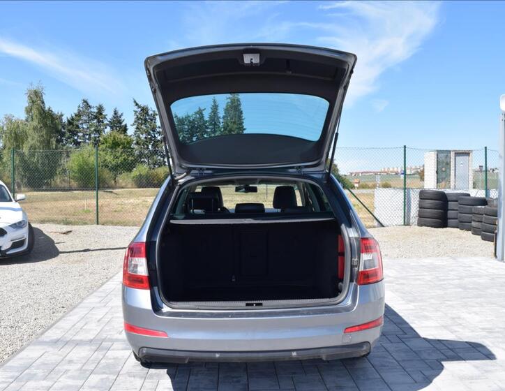 Škoda Octavia 24