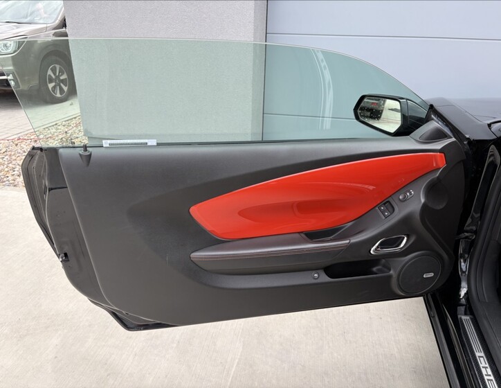 Chevrolet Camaro 20