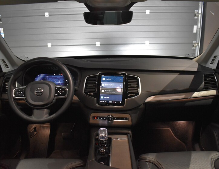 Volvo XC90 15