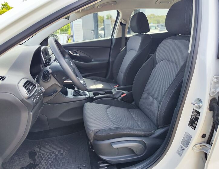 Hyundai i30 12