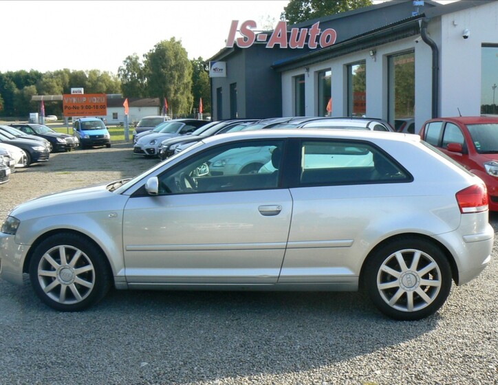 Audi A3 8