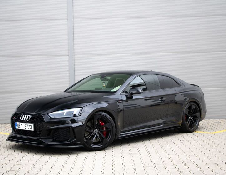 Audi RS5 1