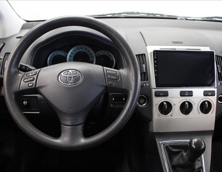 Toyota Corolla Verso 26