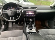 Škoda Superb 11