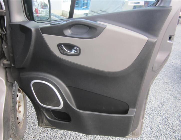Renault Trafic 21