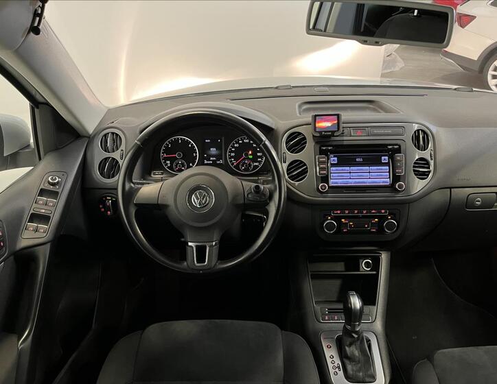 Volkswagen Tiguan 5