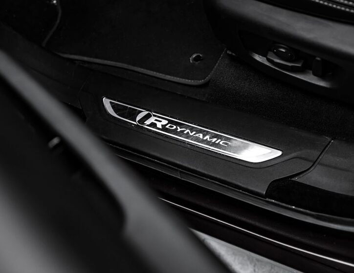 Land Rover Range Rover Velar 19