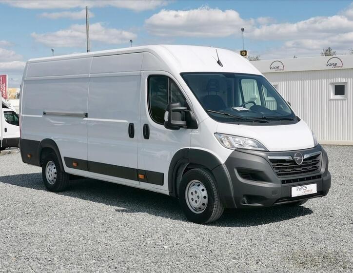 Opel Movano 2