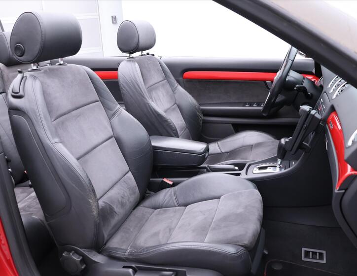 Audi A4 19