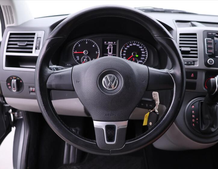 Volkswagen Transporter 18