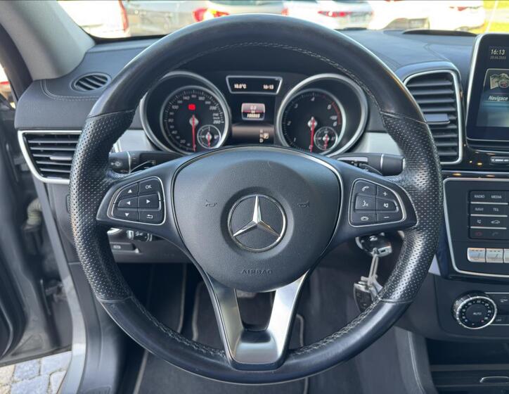 Mercedes-Benz GLE 7