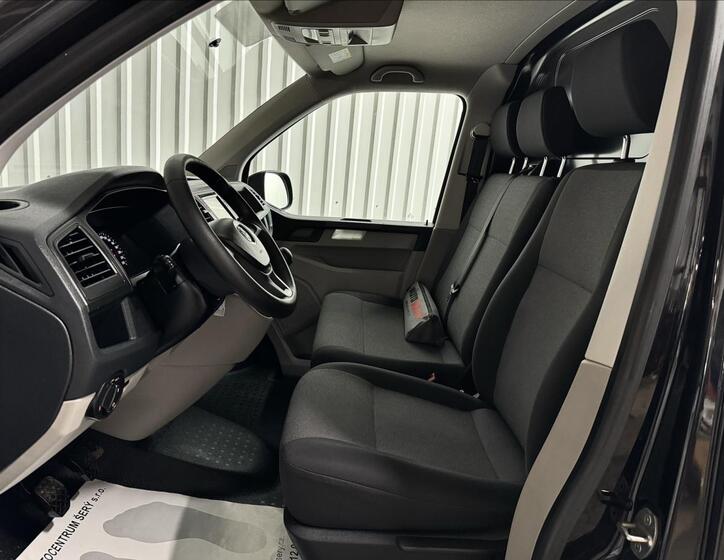 Volkswagen Transporter 27