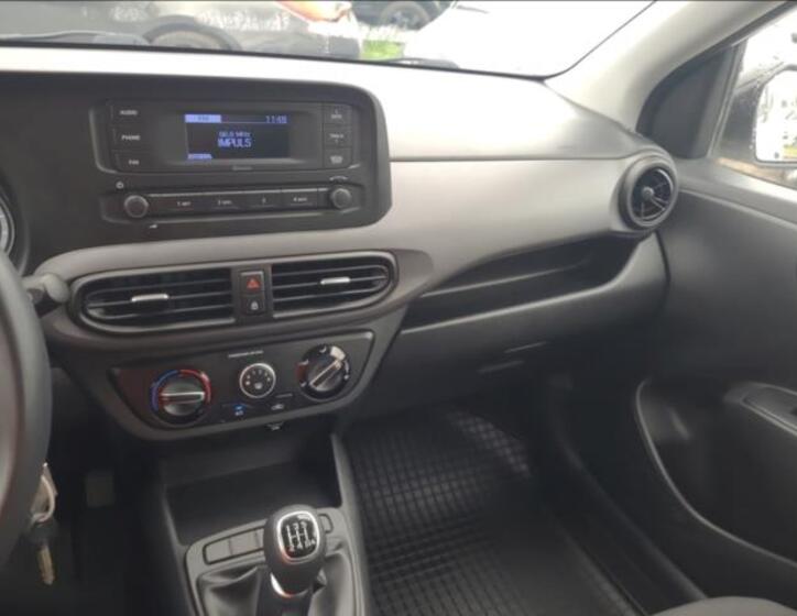 Hyundai i10 6