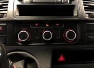 Volkswagen Transporter 22