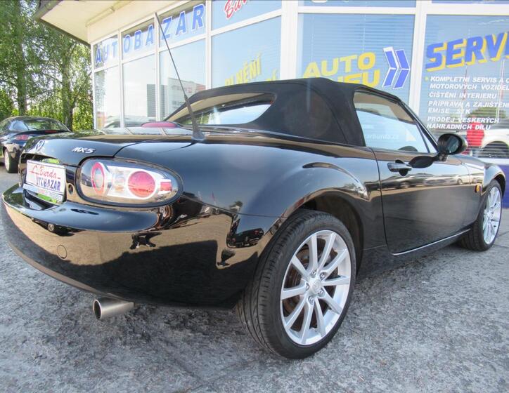 Mazda MX-5 4