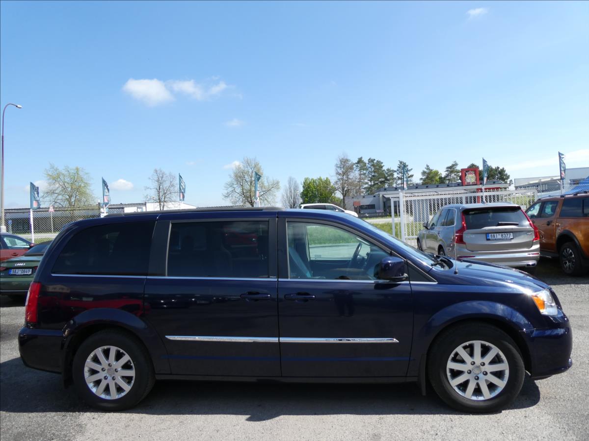 Chrysler Town & Country