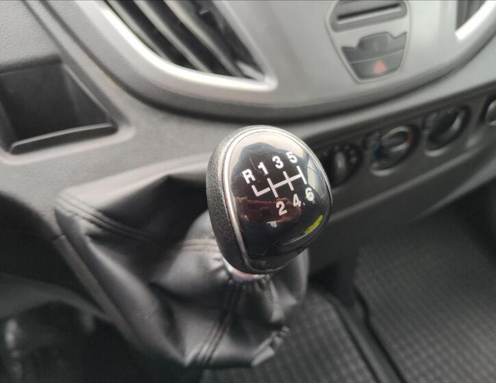 Ford Transit 26