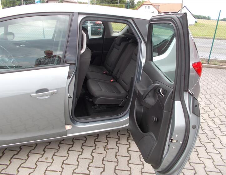 Opel Meriva 17