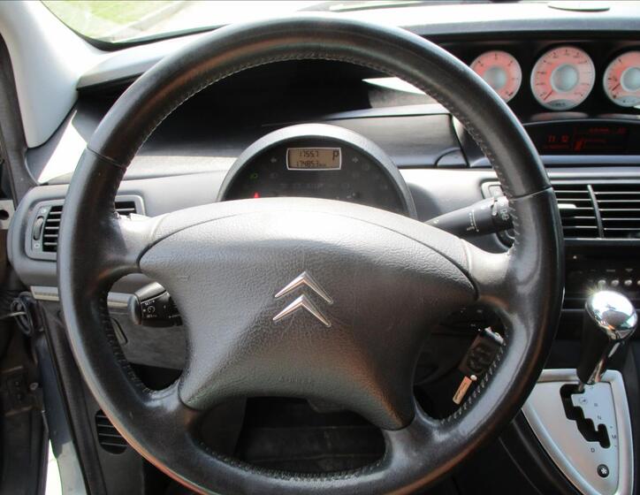 Citroën C8 15