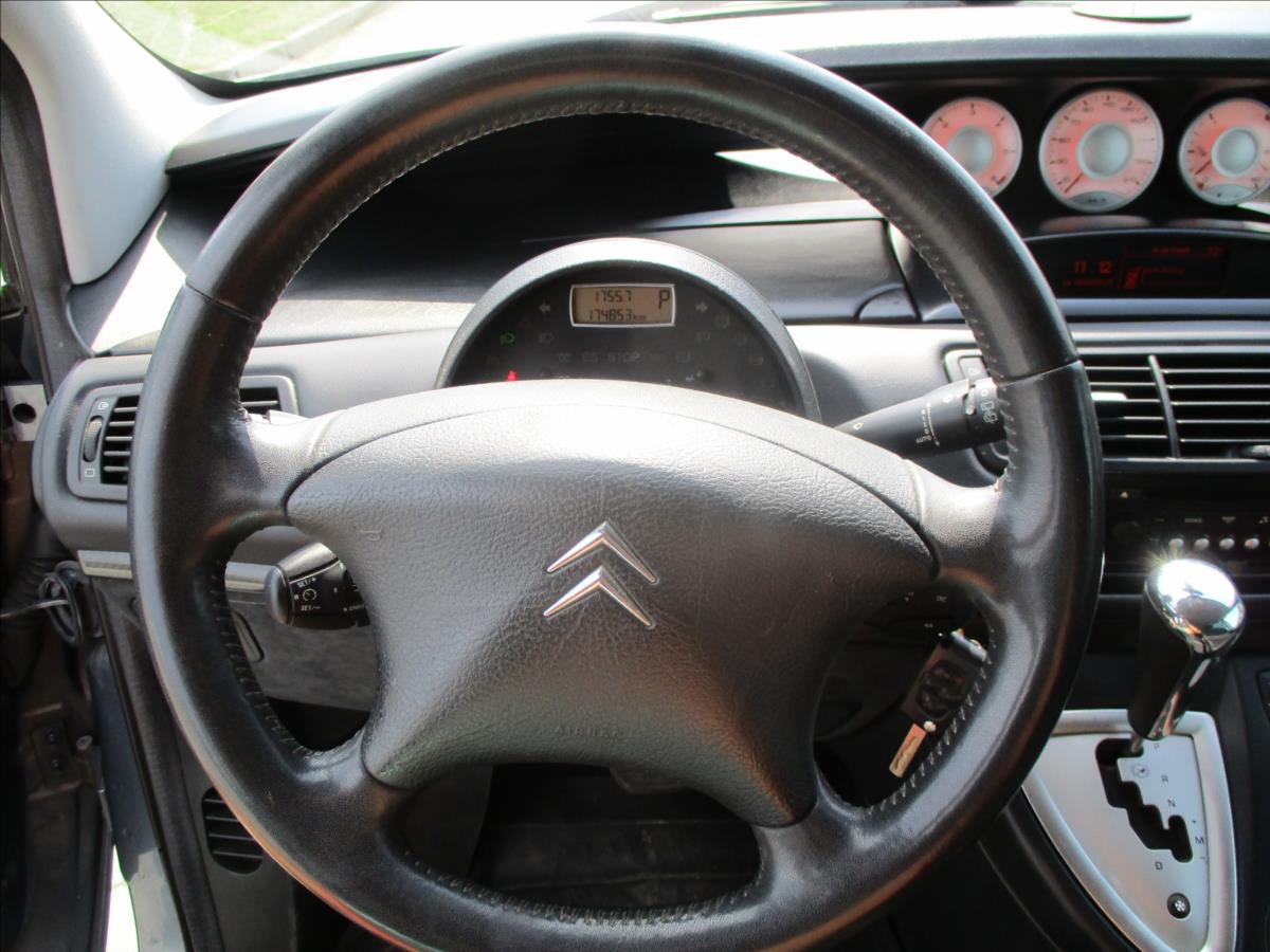 Citroën C8